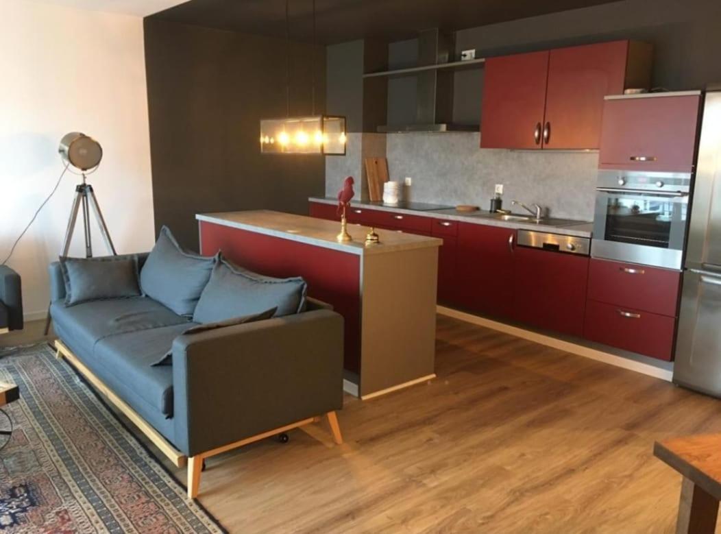 Trendy 2 Bedroom With Private Terrace&parking Apartment
